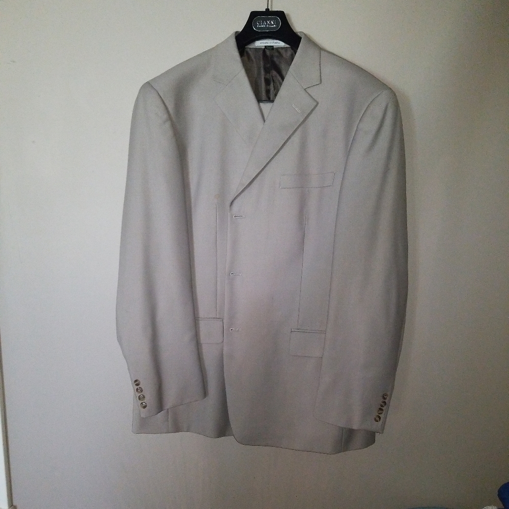 Men's Suit